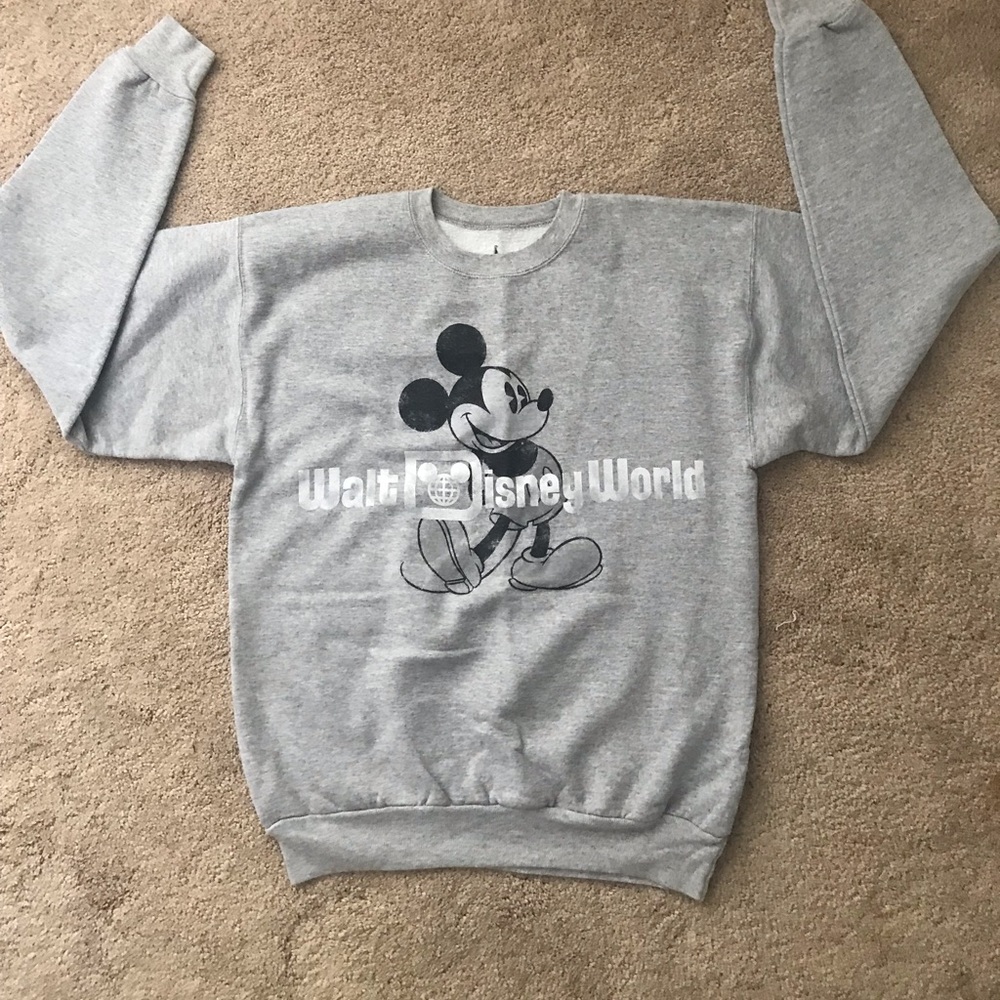 Disney crew neck
